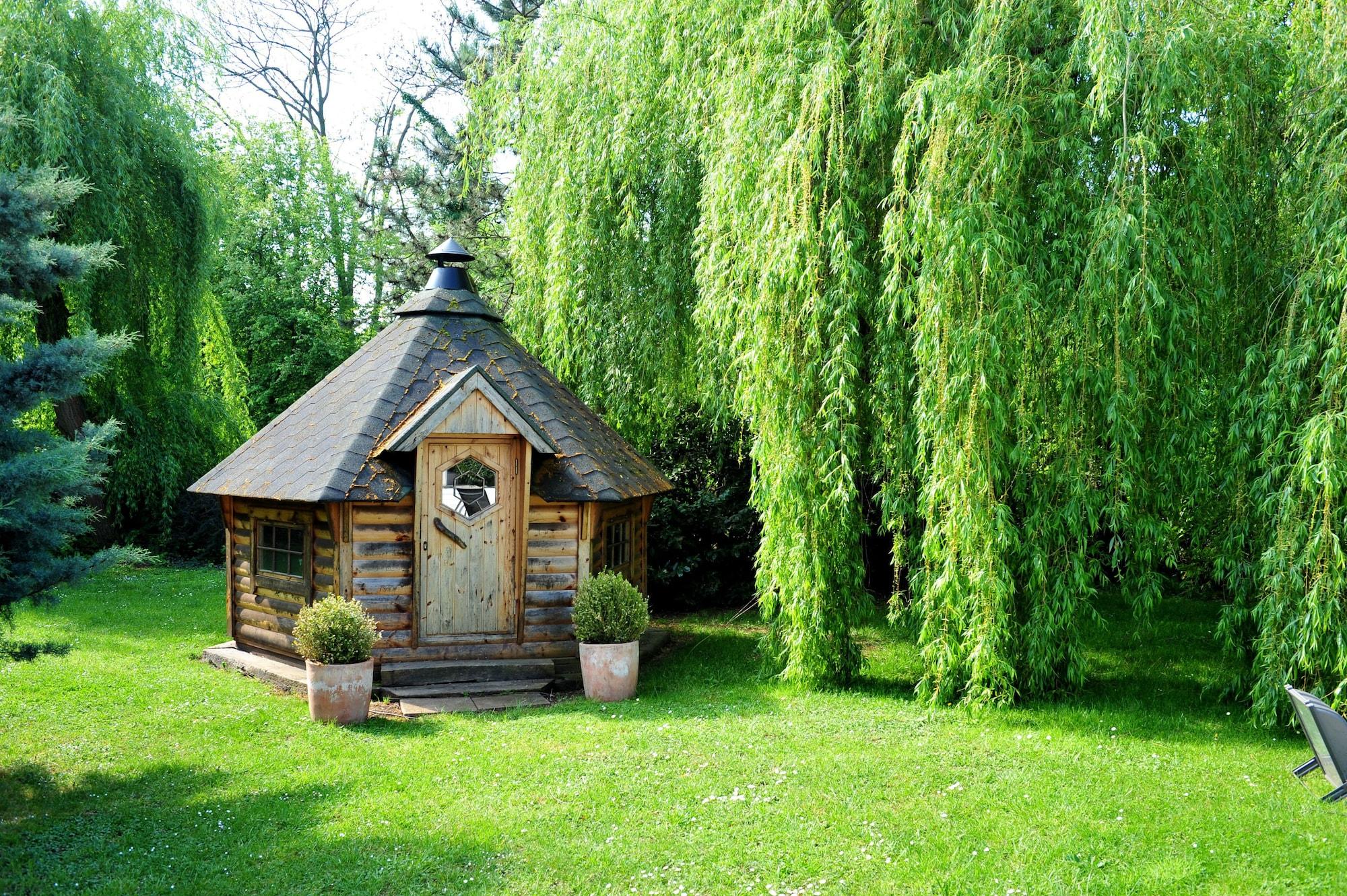 Les Jardins D'Adalric Hotel Obernai Exterior photo