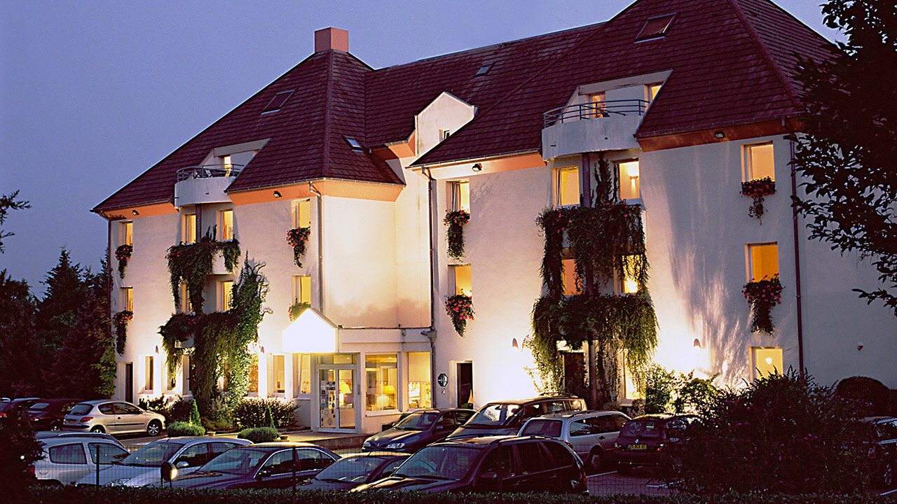 Les Jardins D'Adalric Hotel Obernai Exterior photo